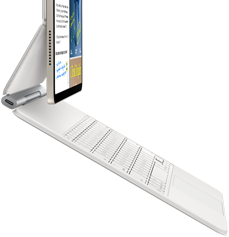 Magic&nbsp;Keyboard&rsquo;a takılı iPad Air